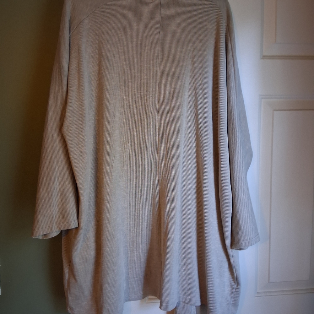 DONNI. Light Gray Ribbed Open-Front Robe Cardigan - Picture 3 of 3